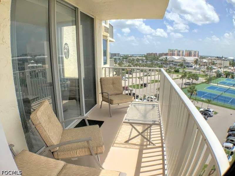1 bedroom Condominium at 7330 Estero Blvd 508, Estero Beach And Tennis Club, Fort Myers Beach — photo 4