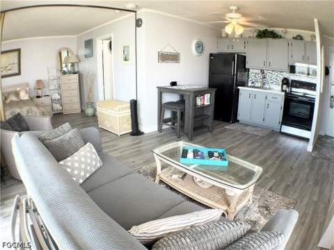 7330 Estero Blvd 508, Fort Myers Beach FL - photo 8 of 37