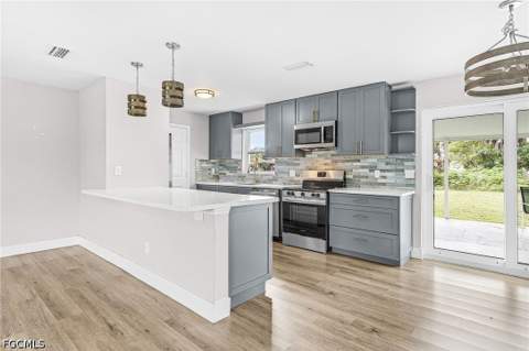 164 Coral Dr, Fort Myers FL - photo 10 of 31
