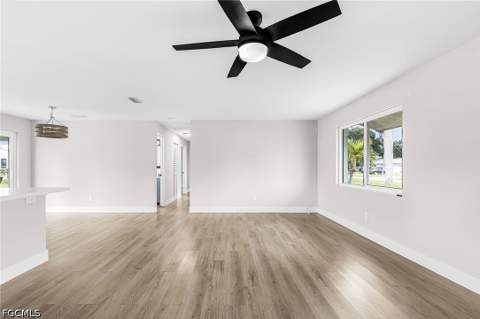 164 Coral Dr, Fort Myers FL - photo 13 of 31