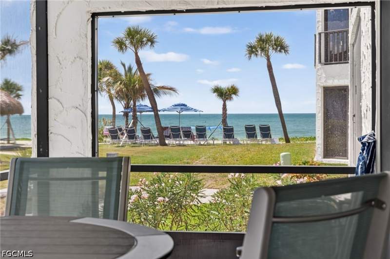 2 bedroom Condominium at 2445 W Gulf Dr A2, Pointe Santo De Sanibel Condo, Sanibel — photo 2