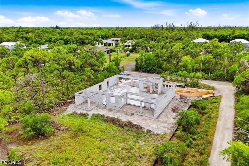 3 bedroom SingleFamilyResidence at 5288 Fairbanks Dr, St James City, St James City — photo 3