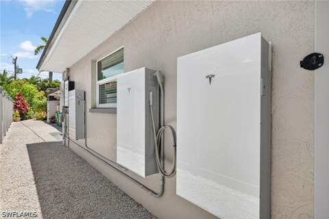 691 100th Ave N, Naples FL - photo 17 of 19