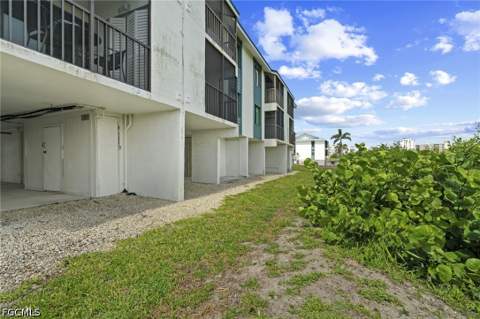 22652 Island Pines Way 154, Fort Myers Beach FL - photo 23 of 33