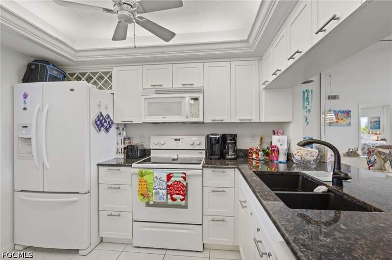 2 bedroom Condominium at 22652 Island Pines Way 154, Admirals Bay, Fort Myers Beach — photo 5