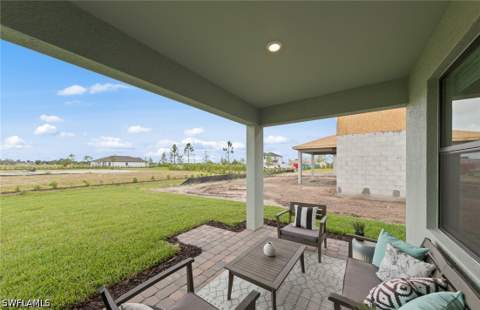 612 Oasis Lake Pl, Lehigh Acres FL - photo 17 of 24