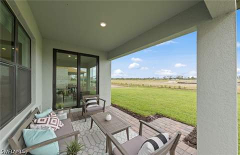 612 Oasis Lake Pl, Lehigh Acres FL - photo 18 of 24