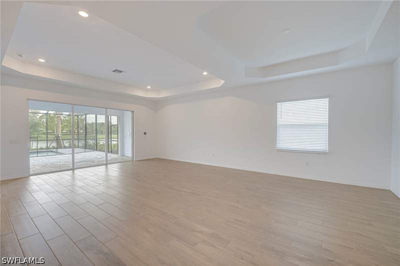 4 bedroom SingleFamilyResidence at 5457 Pikewood Ct, The National Golf & Country Club At Ave Maria, Ave Maria — photo 5