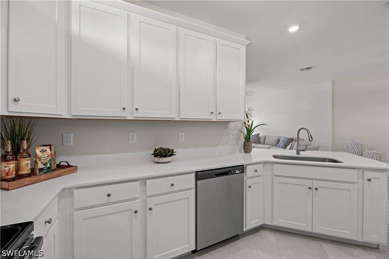 2 bedroom Attached at 18795 Copperhead Ct N, Ibis Landing, Lehigh Acres — photo 5