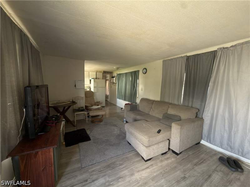 2 bedroom ManufacturedHome at 109 Enchanting Blvd, Enchanting Acres Mobile Home, Naples — photo 3