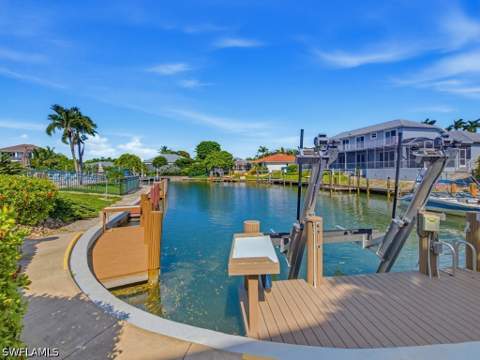1152 Bald Eagle Dr A4, Marco Island FL - photo 18 of 24