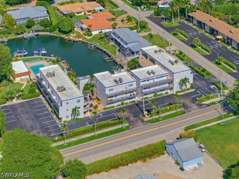 1152 Bald Eagle Dr A4, Marco Island FL - photo 22 of 24