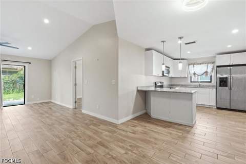15771 Treasure Island Ln, Fort Myers FL - photo 11 of 32