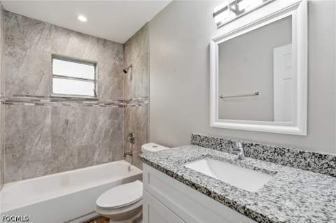15771 Treasure Island Ln, Fort Myers FL - photo 20 of 32