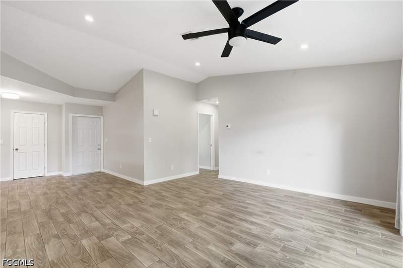 4 bedroom SingleFamilyResidence at 15771 Treasure Island Ln, Riverdale Shores, Fort Myers — photo 4