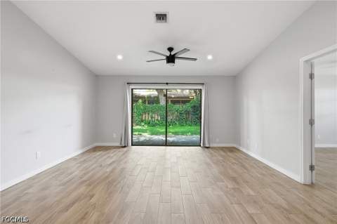 15771 Treasure Island Ln, Fort Myers FL - photo 9 of 32