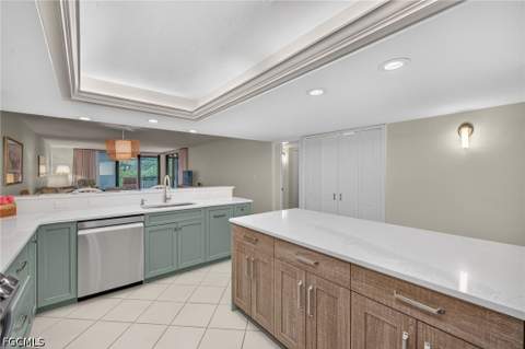 2929 W Gulf Dr 102, Sanibel FL - photo 11 of 43