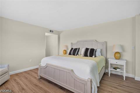2929 W Gulf Dr 102, Sanibel FL - photo 19 of 43