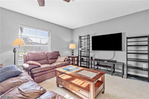 1402 SE 8th Pl, Cape Coral FL - photo 7 of 26