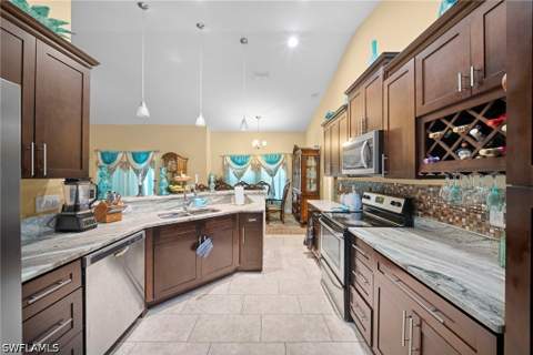 830 Albany Ave, Lehigh Acres FL - photo 13 of 34