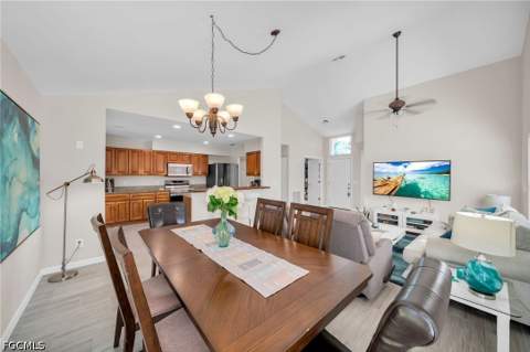 15069 Cloverdale Dr, Fort Myers FL - photo 6 of 41