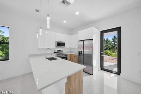 347 Columbus Blvd, Lehigh Acres FL - photo 13 of 27