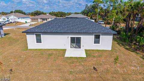 8050 Sherwood Cir, Labelle FL - photo 18 of 20