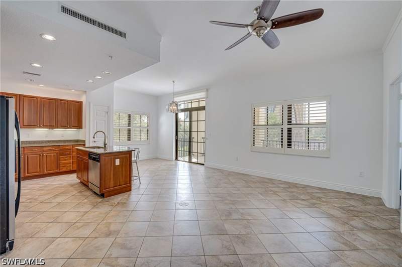 2 bedroom Condominium at 5060 Annunciation Cir 6204, The Residences At La Piazza, Ave Maria — photo 3