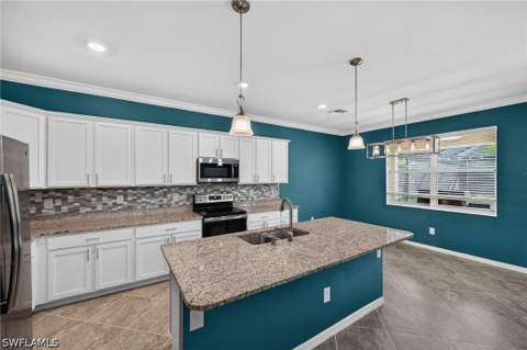 4295 Bluegrass Dr, Fort Myers FL - photo 7 of 50