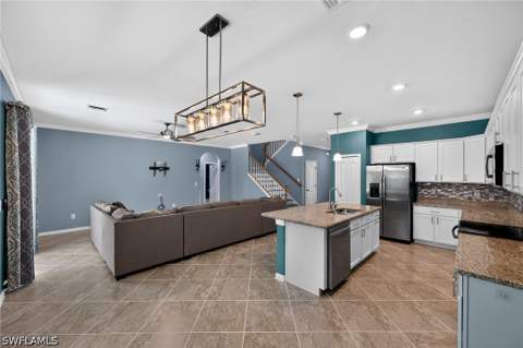 4295 Bluegrass Dr, Fort Myers FL - photo 8 of 50
