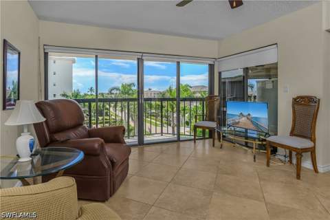 845 Collier Ct 502, Marco Island FL - photo 19 of 50