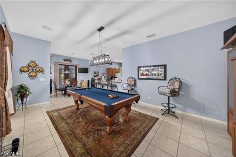 816 Palmetto Ave, Lehigh Acres FL - photo 10 of 43