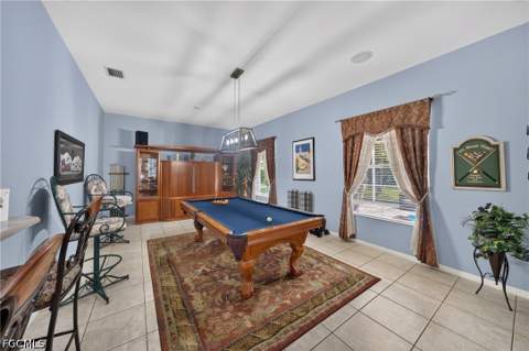 816 Palmetto Ave, Lehigh Acres FL - photo 12 of 43