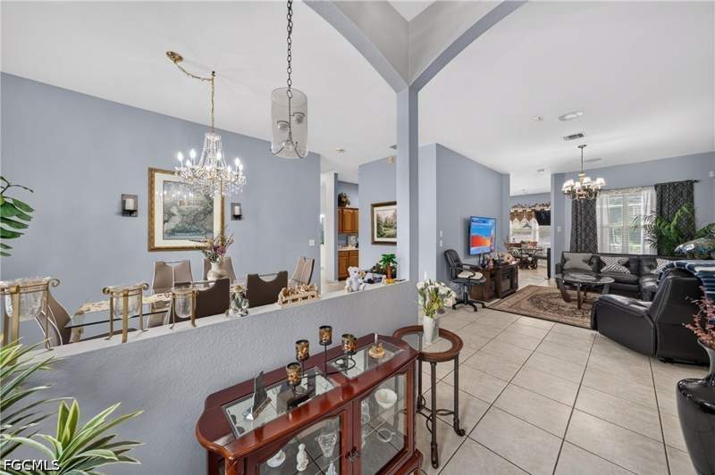 3 bedroom SingleFamilyResidence at 816 Palmetto Ave, Lehigh Acres, Lehigh Acres — photo 2