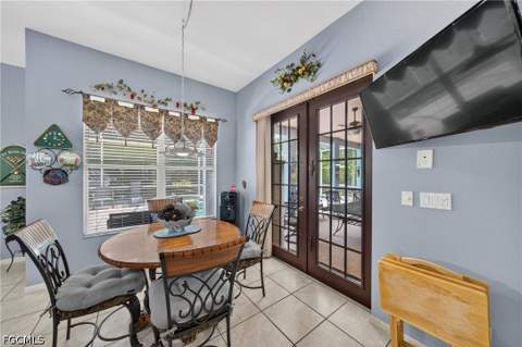 816 Palmetto Ave, Lehigh Acres FL - photo 8 of 43