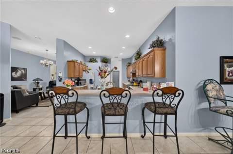 816 Palmetto Ave, Lehigh Acres FL - photo 9 of 43