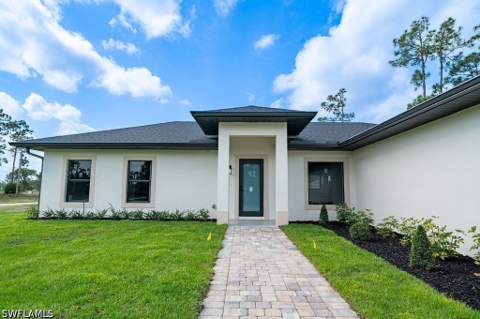 1160 Edelweiss St E, Lehigh Acres FL - photo 6 of 50