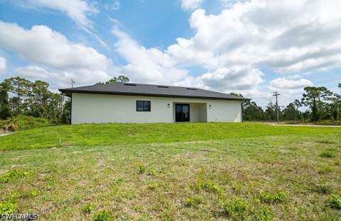 1160 Edelweiss St E, Lehigh Acres FL - photo 9 of 50