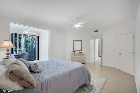 6520 Valen Way 104, Naples FL - photo 18 of 44