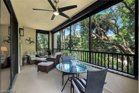 6520 Valen Way 104, Naples FL - photo 24 of 44