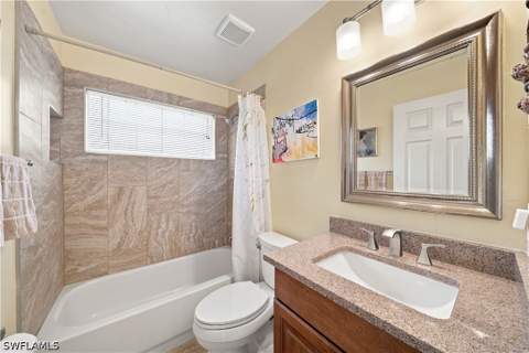 22178 Seashore Cir, Estero FL - photo 15 of 28