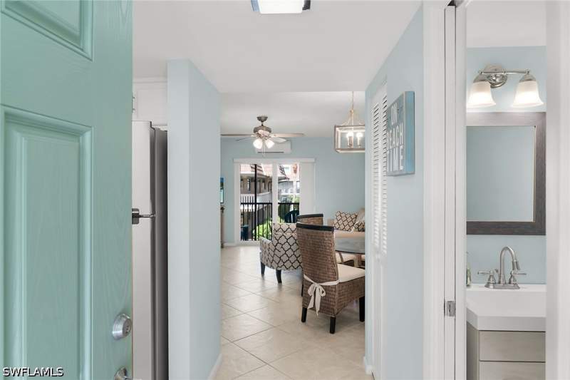 2 bedroom Condominium at 87 N Collier Blvd J18, Island Manor Apts, Marco Island — photo 5