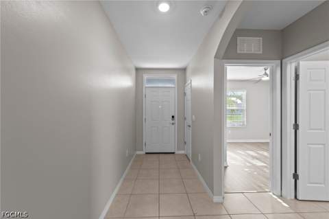 332 SW 29th Ave, Cape Coral FL - photo 6 of 35