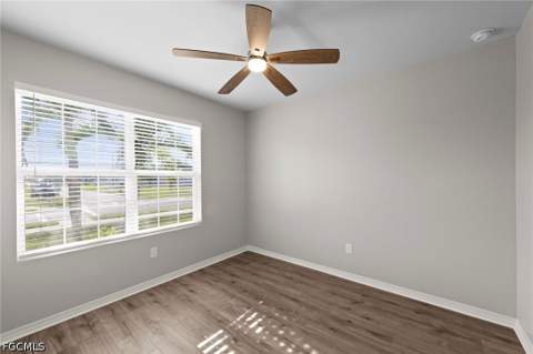 332 SW 29th Ave, Cape Coral FL - photo 7 of 35