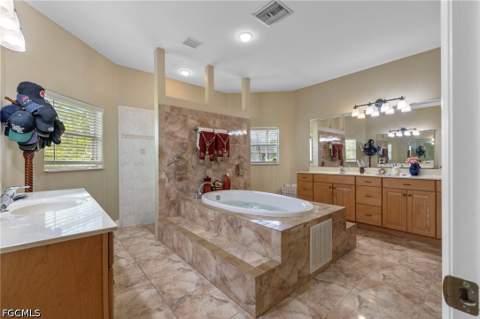 2606 E 9th St, Lehigh Acres FL - photo 21 of 39