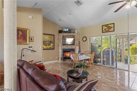 2606 E 9th St, Lehigh Acres FL - photo 8 of 39