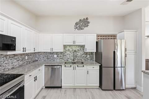 3207 Horse Carriage Way 10, Naples FL - photo 8 of 50