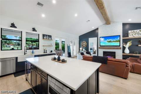 628 Harbor Dr, Labelle FL - photo 13 of 50