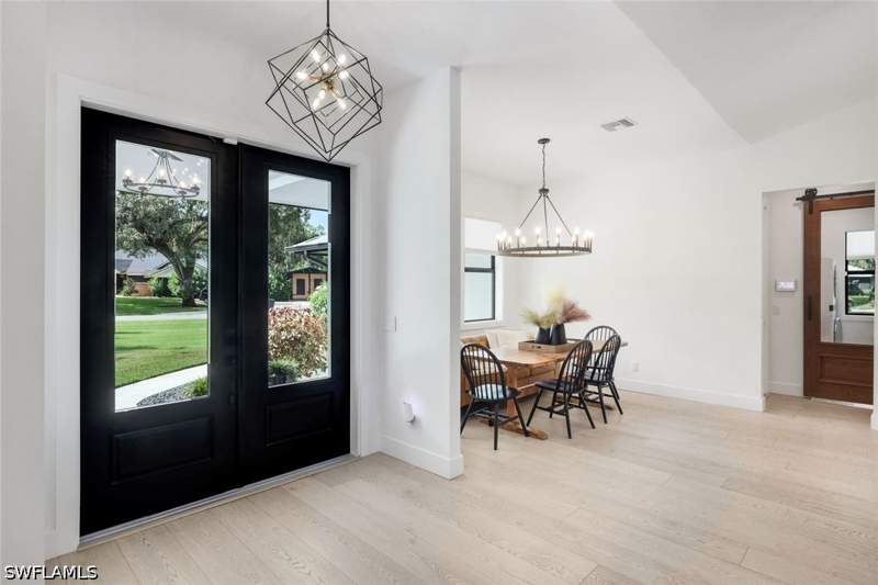 3 bedroom SingleFamilyResidence at 628 Harbor Dr, Labelle, Labelle — photo 4