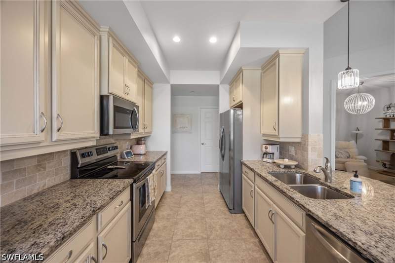2 bedroom Condominium at 26111 Palace Ln 102, Paloma, Bonita Springs — photo 5